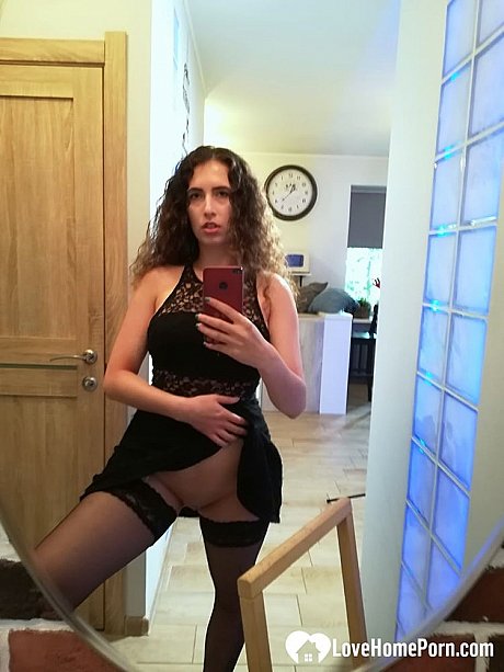 Curvaceous brunette strips and poses in her nylon leggings in the mirror - Image 9 of 21  in Amateur category  