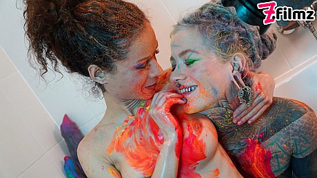 Alt chicks Anuskatzz and Stacy Bloom fists pussies during lesbian sex in a tub - Image 3 of 16  in Teen category   featuring Anuskatzz, Stacy Bloom 