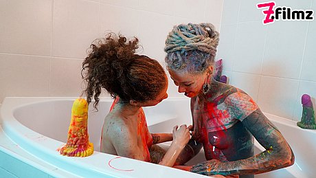 Alt chicks Anuskatzz and Stacy Bloom fists pussies during lesbian sex in a tub - Image 4 of 16  in Teen category   featuring Anuskatzz, Stacy Bloom 