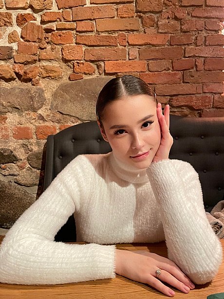 OnlyFans Julia Kiss nude Pictures - Image 11 of 20  in Model category  