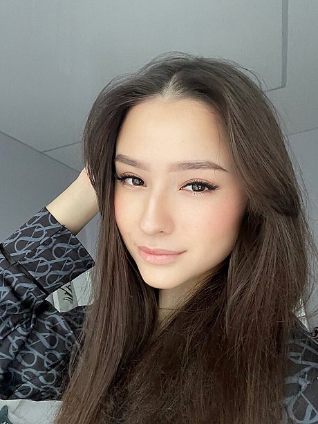 OnlyFans Julia Kiss nude Pictures - Image 12 of 20  in Model category  