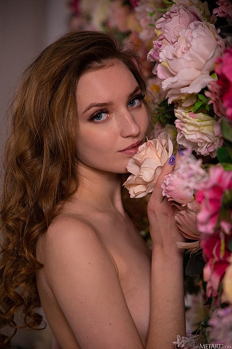 Met Art featuring Viviann Hot Images - Image 20 of 21  in Pussy category   featuring Viviann 