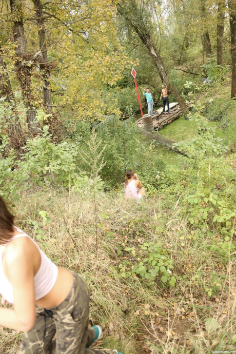 Wild Czech babe Naomi Bennet eats spunk in a dirty outdoor fling - #846709