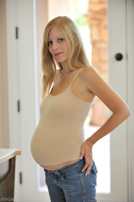 Pregnant blondie young Leah reveals her saggy boobs and milks her big nipple - #1081635