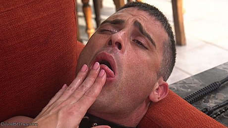 Blondy mom with short hair Helena Locke gets her cunt stuffed by a sex slave - Image 16 of 20  in Outdoor category   featuring Lance Hart, Helena Locke 
