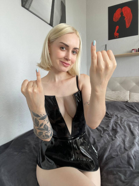 OnlyFans Miss Lily 1 Miss Lily 1 - #1249924