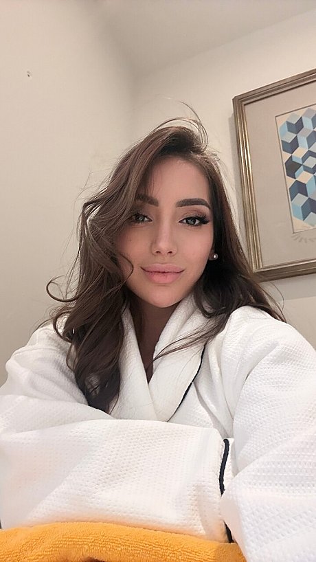 OnlyFans Haleema Ahmed undressed Pictures - Image 4 of 11  in Model category  