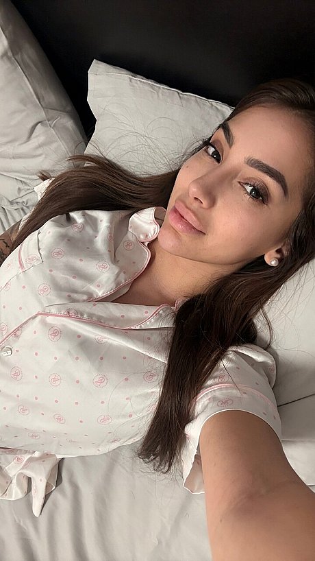 OnlyFans Haleema Ahmed undressed Pictures - Image 6 of 11  in Model category  