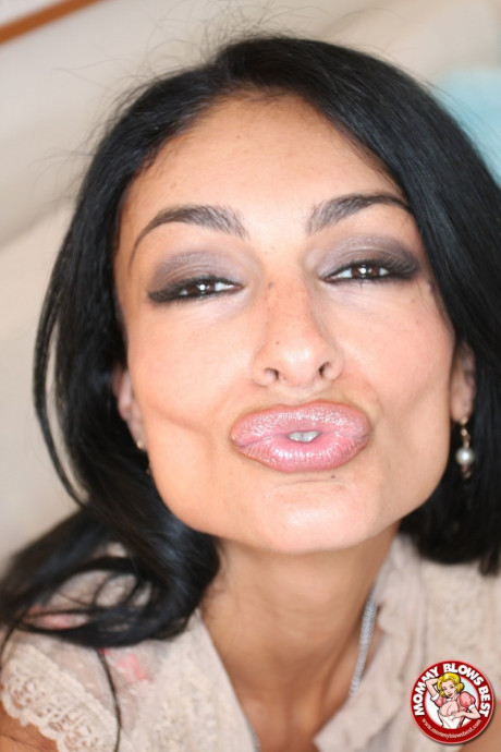 Busty Iranian girl broad Persia Pele fixes her lips before sucking dong - #1320262