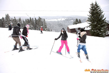 Four teen girls try lesbian sex for the first time after hitting the slopes - #754939