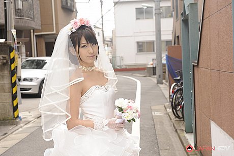 Pretty Japanese bride Ruri Narumiya poses on the street during her massive day - Image 6 of 15  in Outdoor category   featuring Ruri Narumiya 