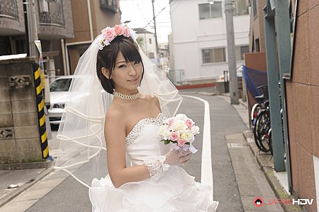 Pretty Japanese bride Ruri Narumiya poses on the street during her massive day - Image 10 of 15  in Outdoor category   featuring Ruri Narumiya 