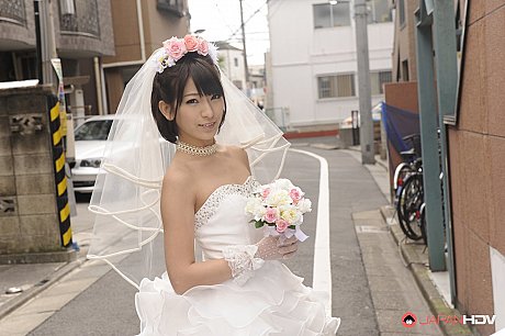 Pretty Japanese bride Ruri Narumiya poses on the street during her massive day - Image 11 of 15  in Outdoor category   featuring Ruri Narumiya 