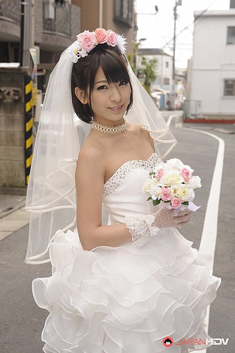 Pretty Japanese bride Ruri Narumiya poses on the street during her massive day - Image 12 of 15  in Outdoor category   featuring Ruri Narumiya 