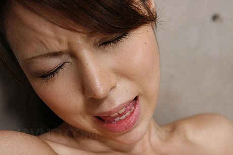 Japanese chick GF broad Rino Asuka blindfolds a boy man before masturbating with a vibrator - Image 13 of 15  in Dildo category   featuring Rino Asuka 