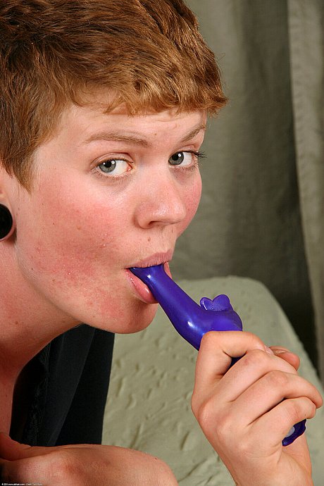 ATK Archives performed by Molly Sex Gallery - Image 3 of 21  in Masturbation category   featuring Molly 