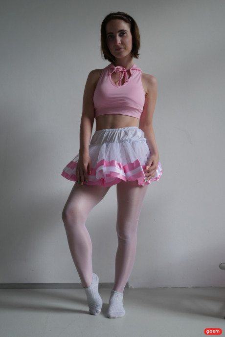 Brunette ballerina Lia Louise teases in her tutu & mounts her dance instructor - #786586