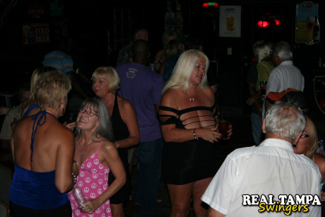 Sweet amateur wives show their amazing breasts in an all-night bar meet - #345018