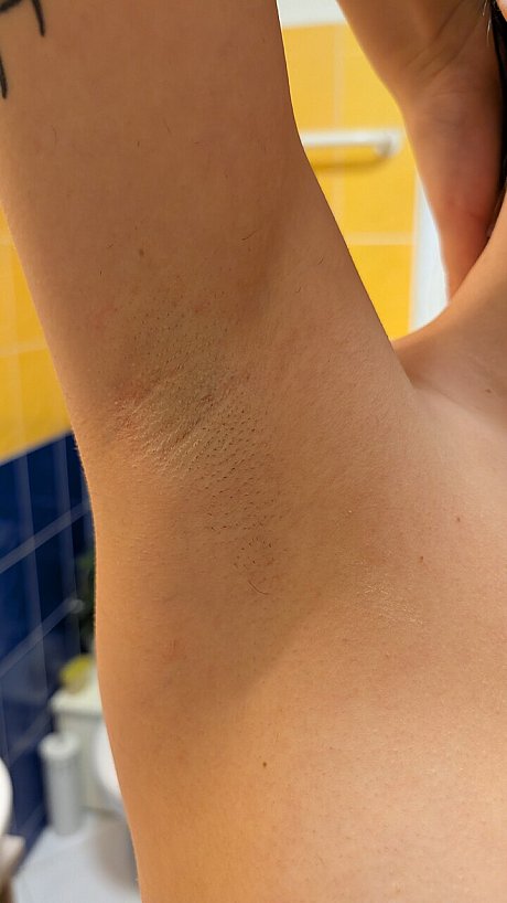 Naked teen Katie Noir takes off her high-heeled shoes to get totally naked - Image 12 of 20  in Close Up category   featuring Katie Noir 