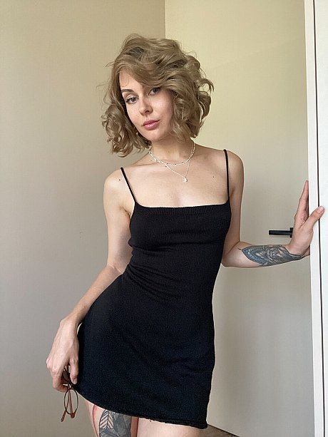 OnlyFans Yamuse Yamuse - Image 4 of 13  in Model category   featuring Yamuse 