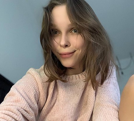 Pretty lovely OnlyFans model Little Kitty flaunts her holes & boobies in a solo - Gallery #34996