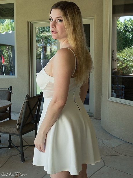 Alluring busty amateur Danielle flashes outdoor naked upskirt & uses big toy - Image 3 of 17  in Pussy category   featuring Danielle 