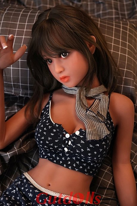 Brunette young sex doll Wiesława displays her delicious bubble behind and enormous boobies - Image 3 of 16  in Sex Doll category  