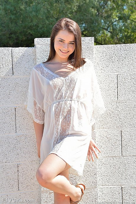 Fine brunette Kylie doffs her white outfit and reveals her fantastic body - Image 12 of 20  in Legs category   featuring Kylie Quinn 