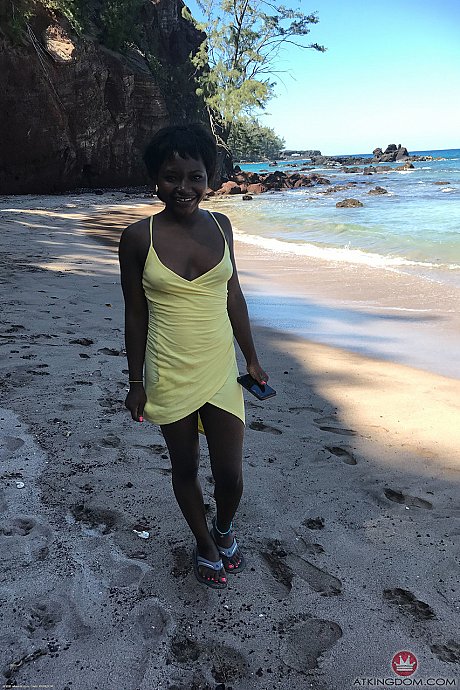 Little Afro-American teen Noemie Bilas shows her boobs & choco holes in a solo - Image 11 of 20  in Outdoor category   featuring Noemie Bilas 