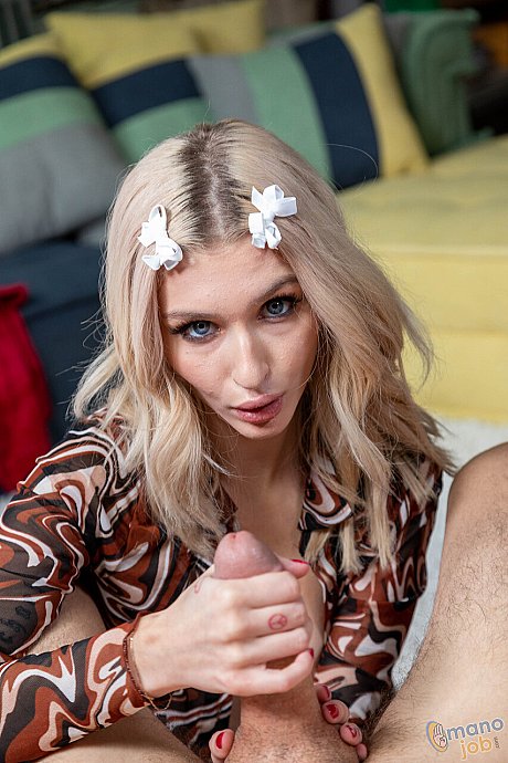 Mr POV starring Emma Rosie Porn Pics - Image 8 of 21  in Pussy category   featuring Emma Rosie 