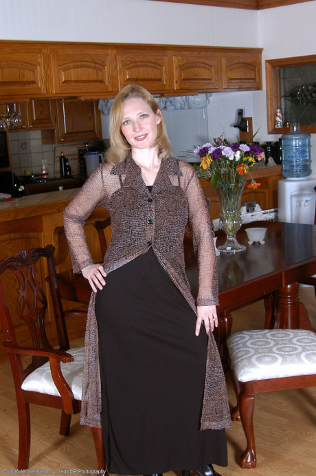 Hot MILF Carrie shows her lickable snatch & sweet tits in stockings & boots - #1084933