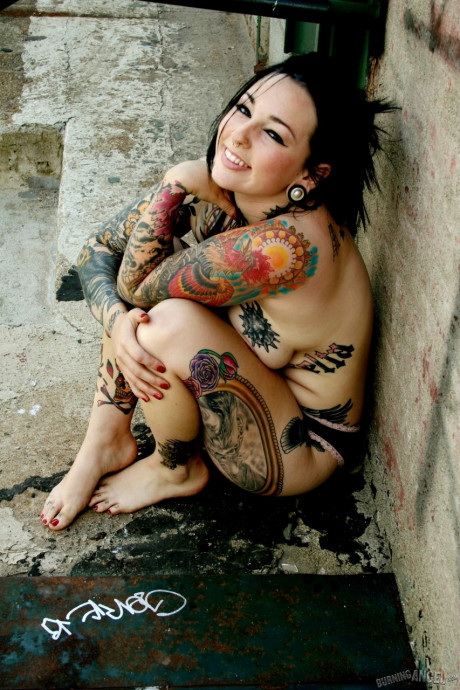 Stunning fetish whore gf woman Adahlia reveals her humongous boobies & massive tattoos outdoors - #162688