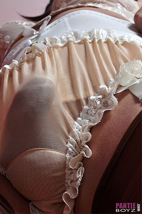 Pantie Boyz XXX Gallery - Image 9 of 15  in Shemale category  