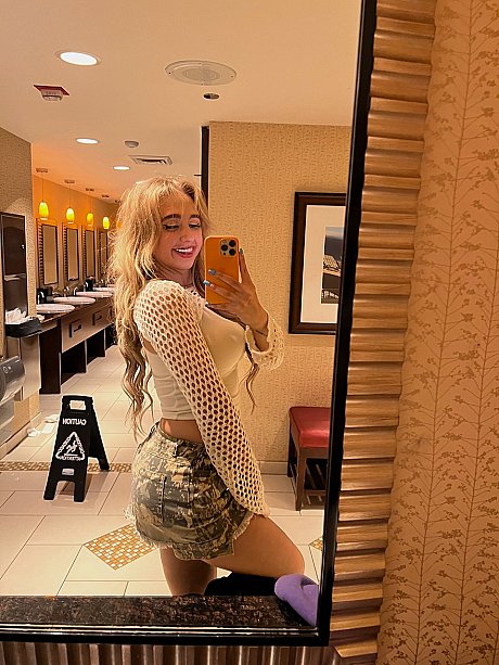 Curvy amateur Jordan Hall flaunts her huge behind in a pretty compilation - Image 11 of 11  in Model category   featuring Jordan Hall 