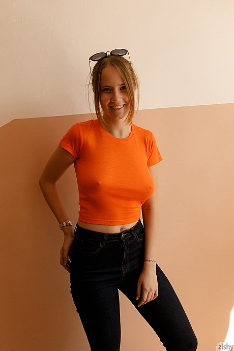 Amateur hotties Diana Sedova and Victoria Minina flash their boobies in public - Image 8 of 12  in Outdoor category   featuring Victoria Minina, Diana Sedova 