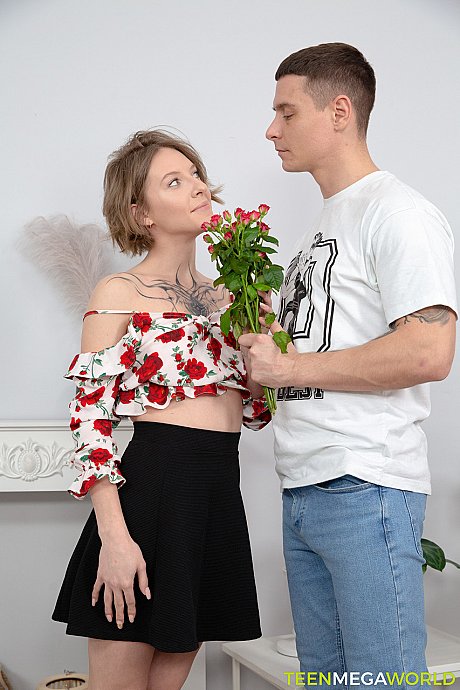 Pretty babe Stella Bliss gets a thorough anal pounding in different positions - Image 3 of 20  in Pussy category   featuring Stella Bliss 