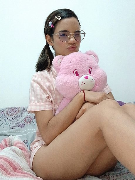 ManyVids Antodoll performed by Antodoll Porn Photos - Image 3 of 11  in Teen category   featuring Antodoll 