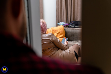 Pink-haired fatty Vikky Shy gets spied on and slammed by her neighbor - #1175307