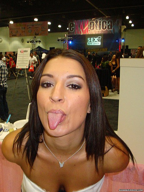 Latina MILF Ann Marie Rios is captured in candid action at a XXX convention - Image 3 of 15  in Ass category   featuring Ann Marie Rios 