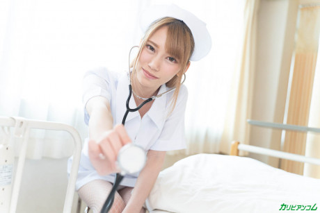 Sleazy chinese nurse Yui Kisaragi lets a patient finger her vagina and fuck her - #1236736