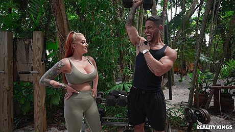 Reality Kings starring Cubbi Thompson, Mike Ox Hot Photos - Image 4 of 21  in Outdoor category   featuring Mike Ox, Cubbi Thompson 