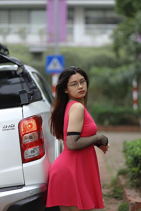 Adorable oriental model with glasses Natalia poses in her ravishing dress outside - Image 17 of 21  in Outdoor category  