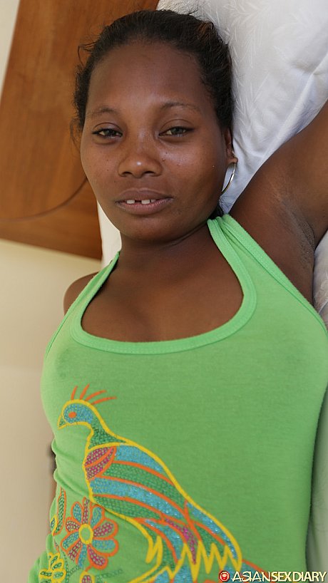 Asian amateur Leonie shows her thin figure and gets nailed in POV sex - Image 5 of 21  in Pussy category   featuring Leonie 