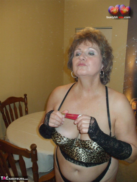 Old chick Busty Bliss unveils her humongous natural melons while attracting a husband man man - 7 of 16  Mature   featuring Busty Bliss 