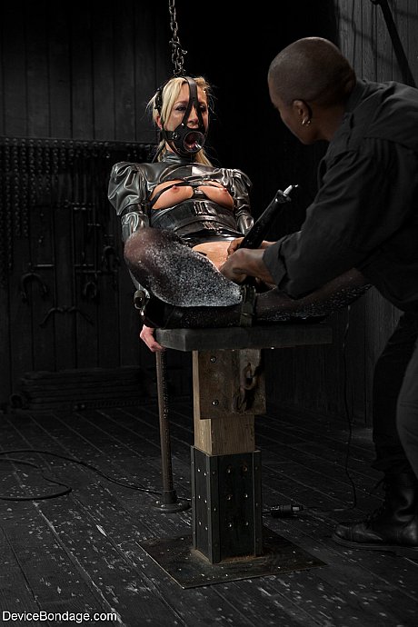 Device Bondage featuring Jack Hammer, Maia Davis Hot Gallery - Image 14 of 21  in Dildo category   featuring Jack Hammer, Maia Davis 