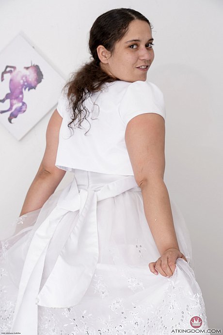 Amateur young Ziggy Star shows her humongous booty & hairy snatch as she strips - Image 2 of 21  in Pussy category   featuring Ziggy Star 