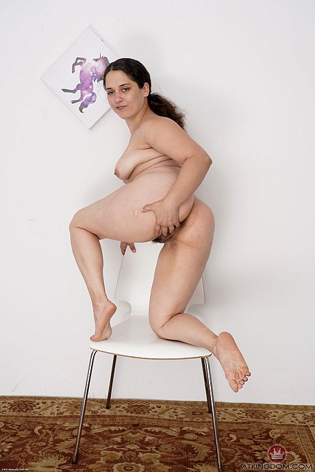 Amateur young Ziggy Star shows her humongous booty & hairy snatch as she strips - Image 18 of 21  in Pussy category   featuring Ziggy Star 