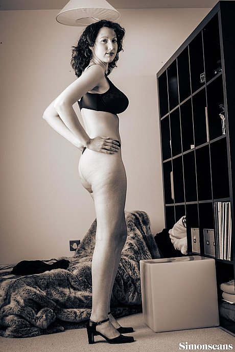 Bentbox starring Nico Hot Pictures - Image 4 of 20  in Babe category   featuring Nico 