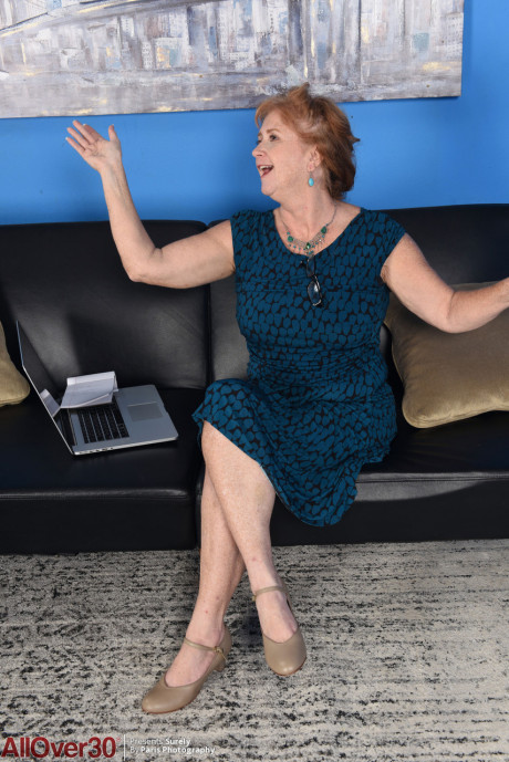 Older ginger head Surely takes off her glasses and clothing for her first nude shoot - #1241128