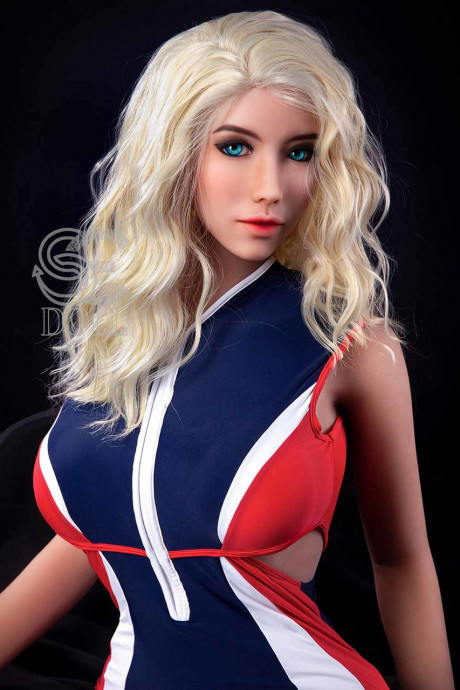 Blonde sex doll Ophelia sheds her bodysuit to expose her gigantic boobies & bald twat - #668555